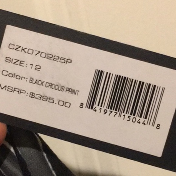 HALSTON HERITAGE HALTER-NECK PRINT JUMPSUIT - Picture 4 of 4